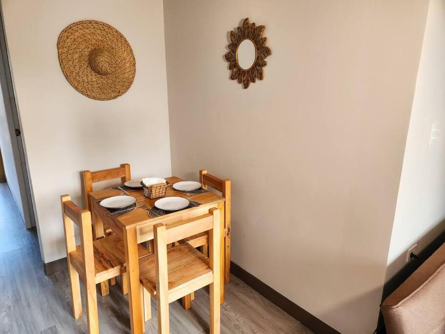 Apartamentos La Primavera - Santiago Centro Luaran gambar