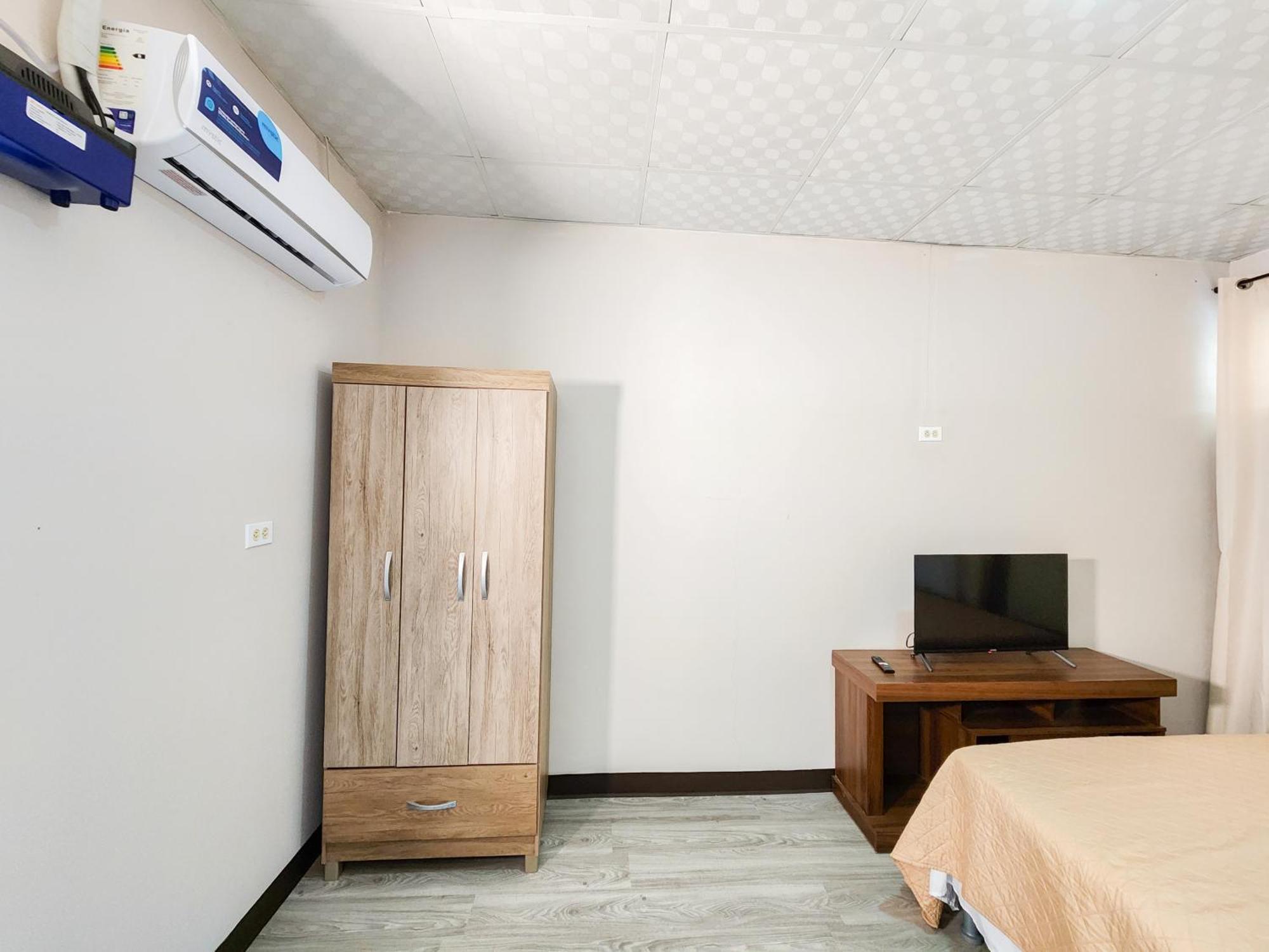 Apartamentos La Primavera - Santiago Centro Luaran gambar