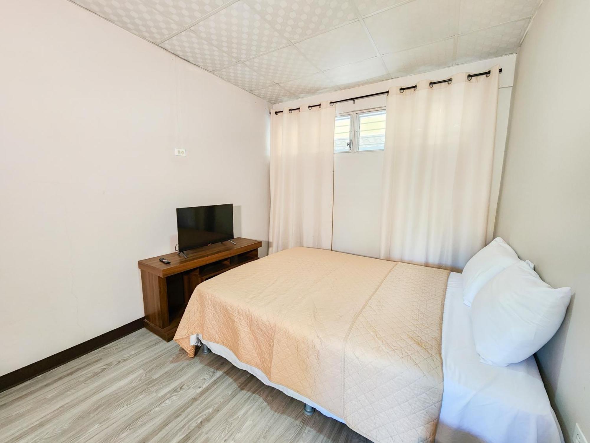 Apartamentos La Primavera - Santiago Centro Luaran gambar